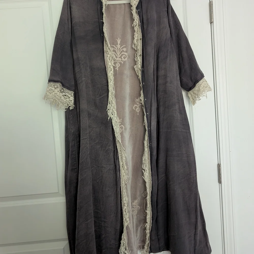 Magnolia Pearl Opera Coat - Picture 5 of 5